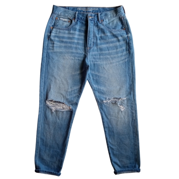 AMERICAN EAGLE Hi-Rise Girlfriend Distressed Jeans - Picture 1 of 11